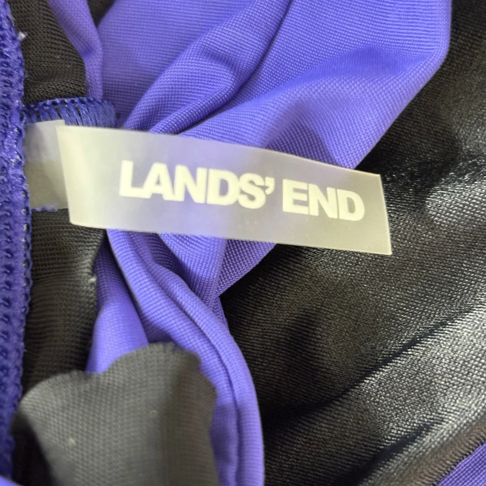 Lands' End Women Swimsuit 24W Purple One Piece Twist‎ Front Ruched 477718 Beach